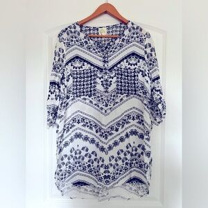 Anthropologie | Fig & Flower White and Black Floral Tunic | Size XL
